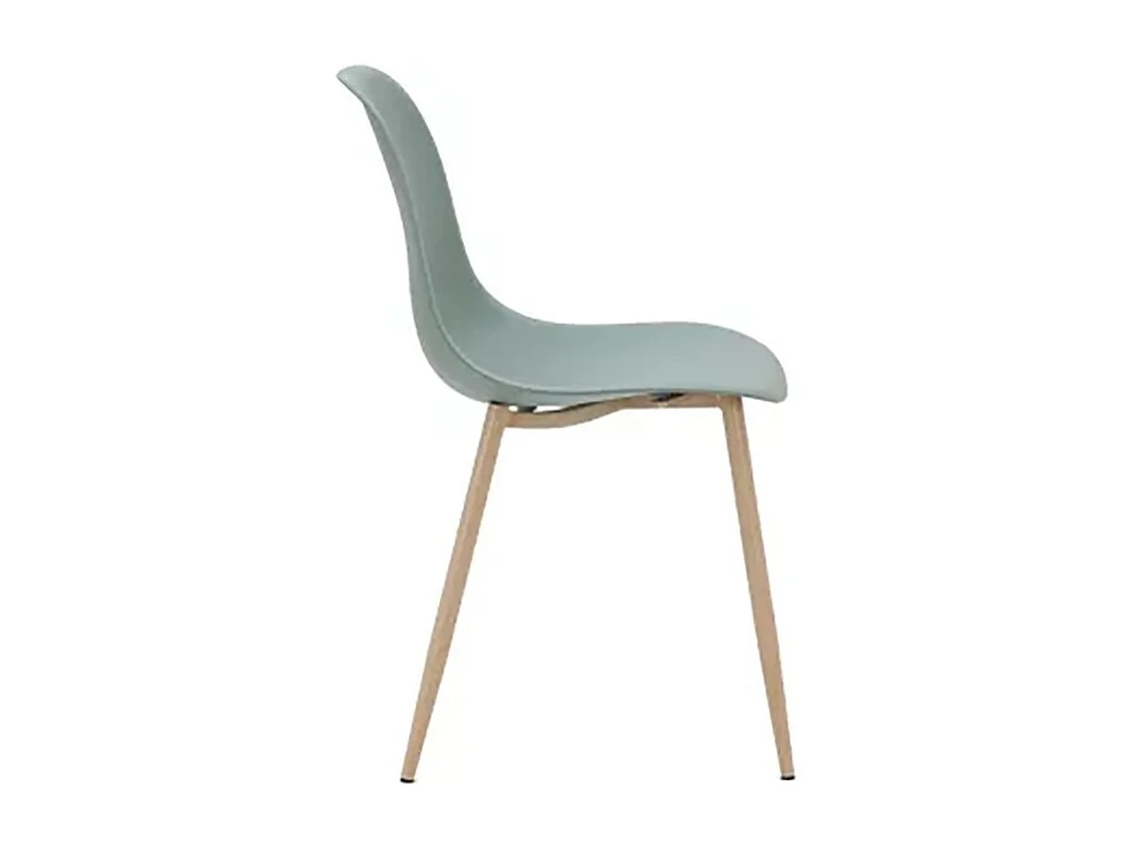 Chaise PP vert pieds métal effet bois