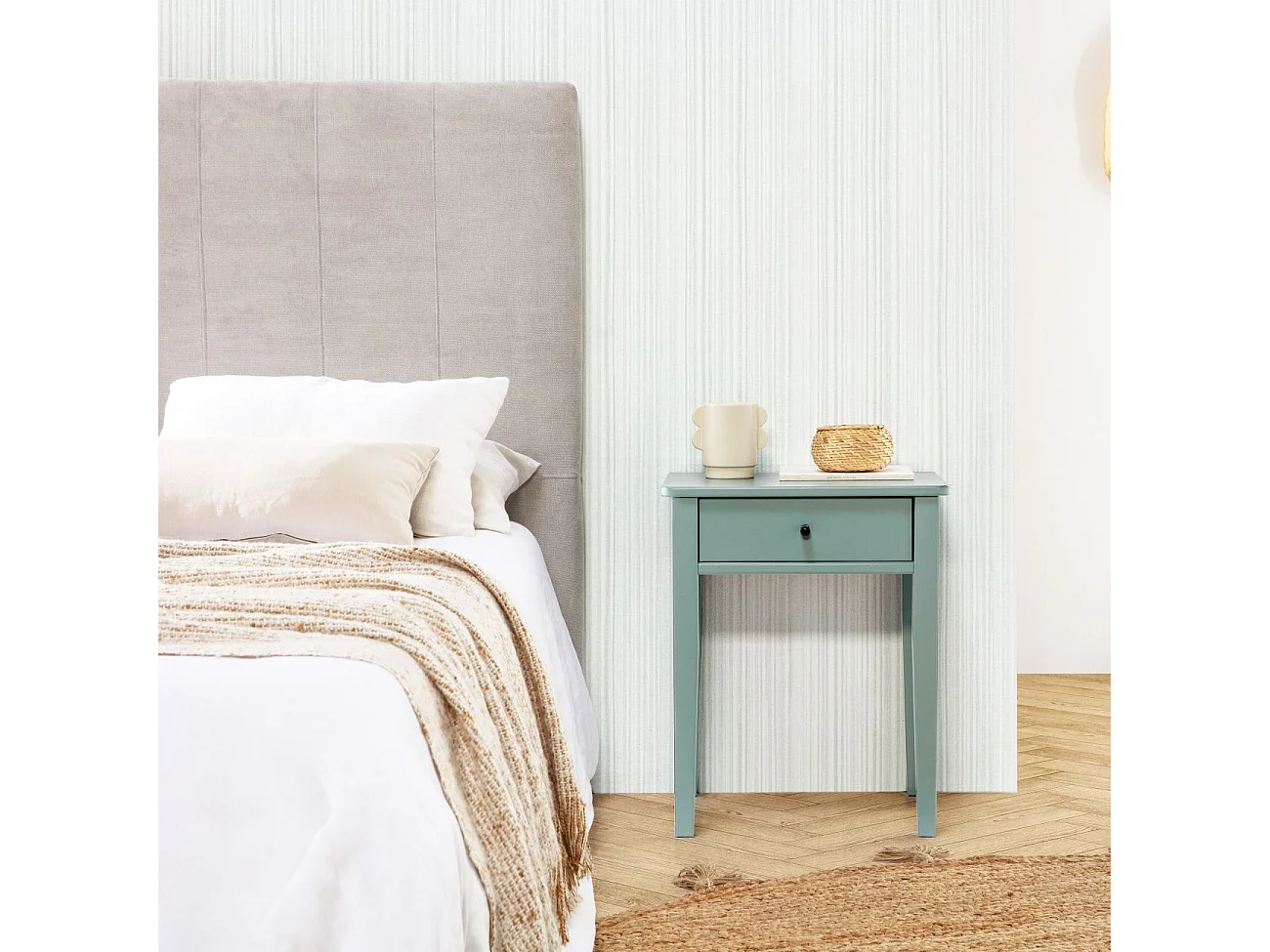 Mesa de cabeceira Vika