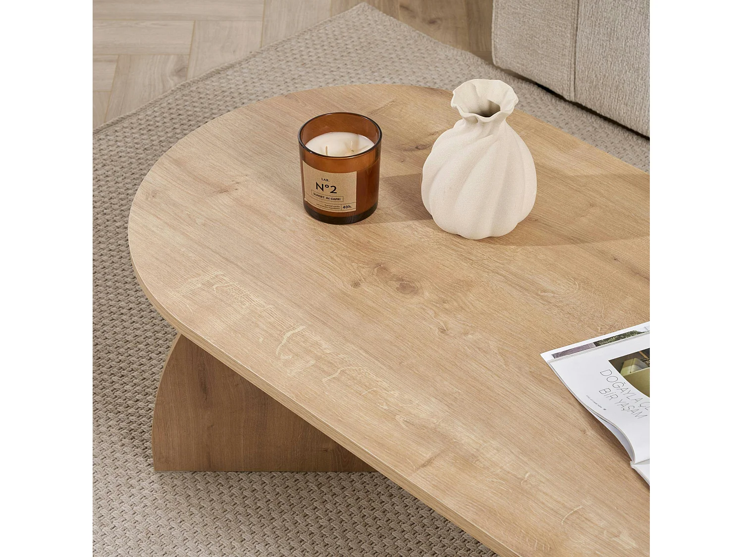 Table basse ovale effet bois de chêne, pieds courbes MARFA