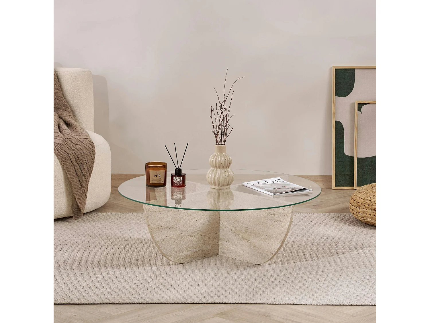 Table basse ronde en verre pied croisé effet travertin SALTA