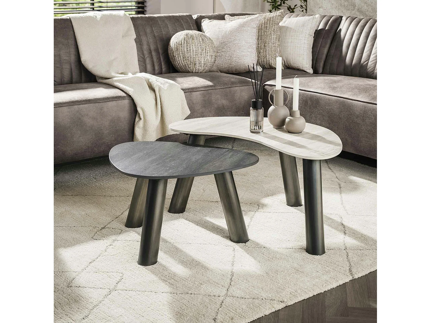 Tables basses céramique 2 finitions, forme galet (x2) GALWAY