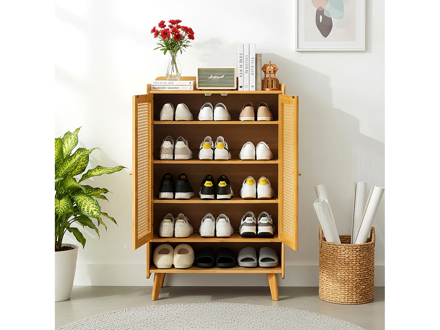 Meuble à chaussures à 6 niveaux, en rotin avec portes et étagère réglable, hauteur 114,8 cm, idéal pour l'entrée ou le couloir.