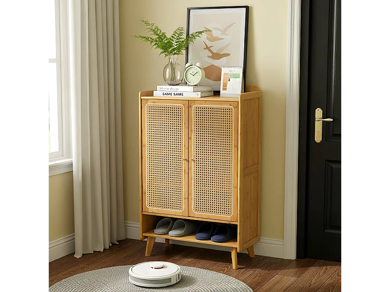 Meuble à chaussures à 6 niveaux, en rotin avec portes et étagère réglable, hauteur 114,8 cm, idéal pour l'entrée ou le couloir.