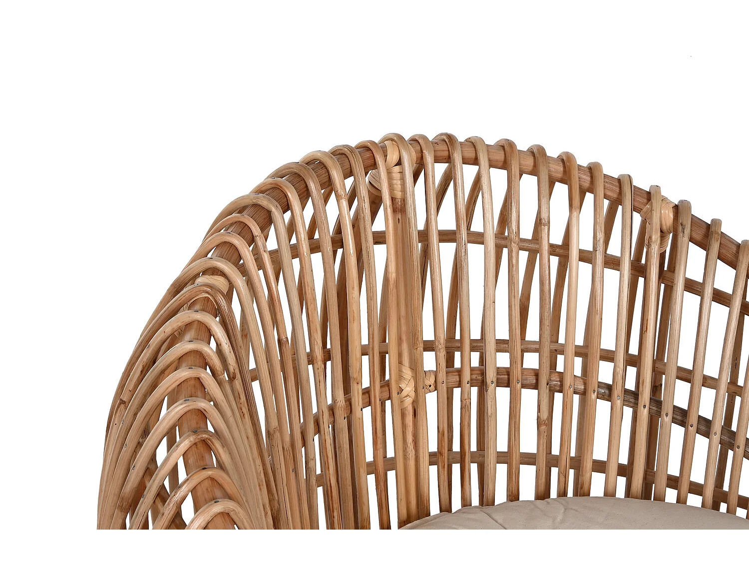 BAMBOE RATTANSTOEL 70X70X74 NATUURLIJK, ideaal voor uw huis. Het voegt glamour en een speciaal tintje toe aan uw huis.