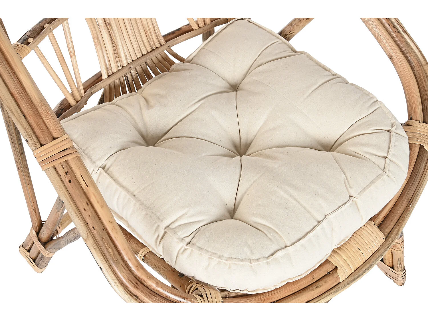 IEP RATTANSTOEL 43X44X89 STAPELBAAR ZWART, ideaal voor uw huis. Voegt glamour en een speciaal tintje toe aan uw huis.