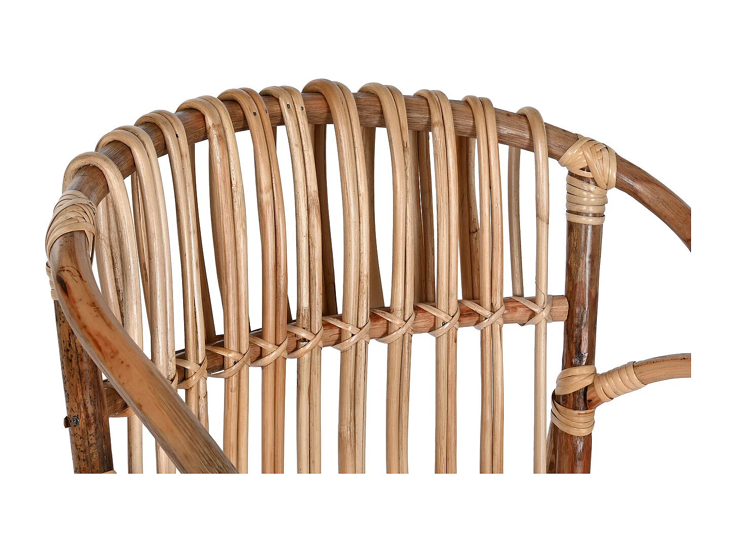 BAMBOE RATTANSTOEL 58X65X85 NATUURLIJK, ideaal voor uw huis. Het voegt glamour en een speciaal tintje toe aan uw huis.