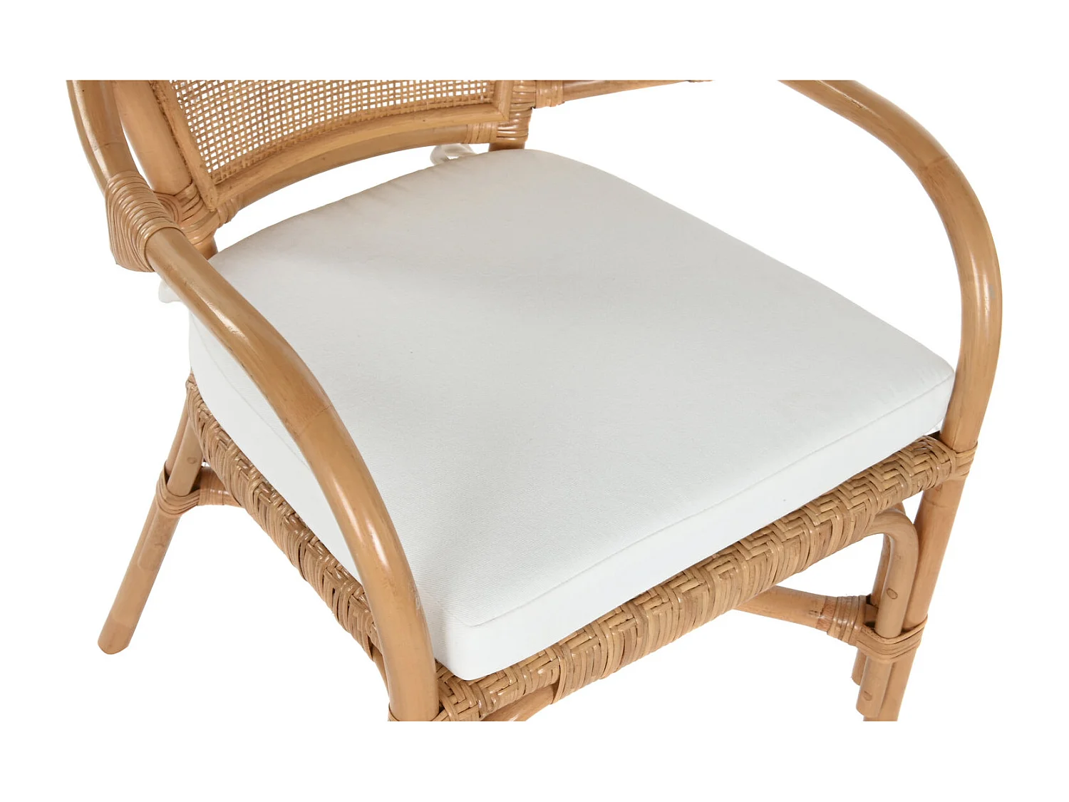 BAMBOE RATTANSTOEL 55X62X86 NATUURLIJK, ideaal voor uw huis. Het voegt glamour en een speciaal tintje toe aan uw huis.