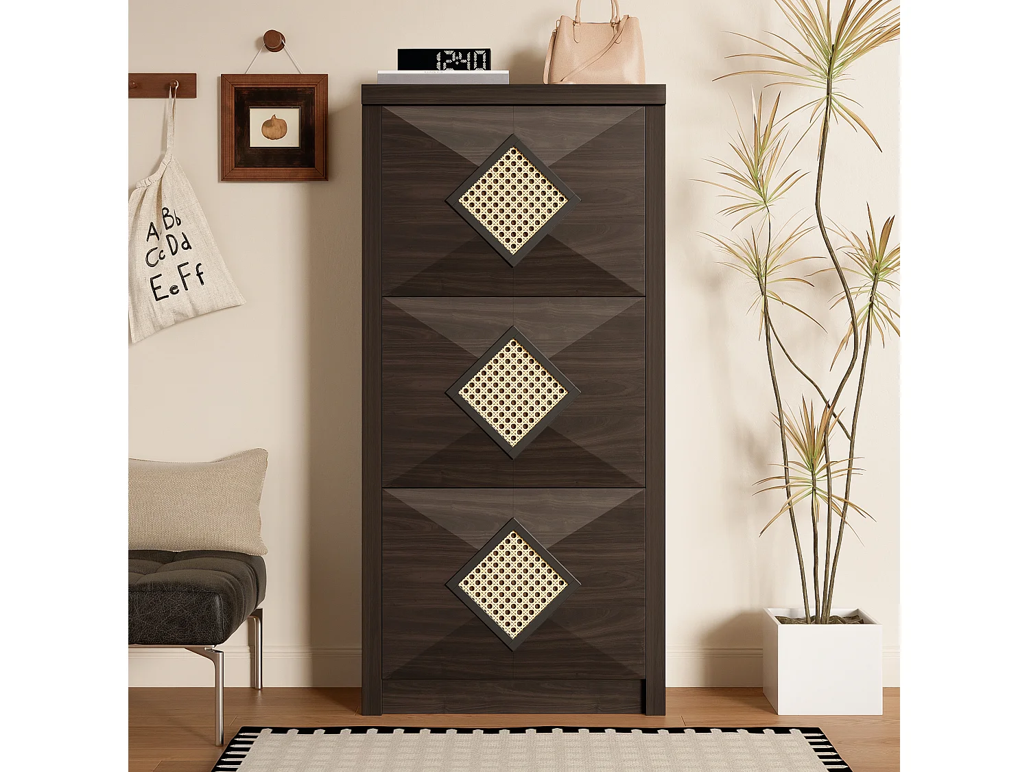 Meuble à chaussures 54x25x115 cm - 3 portes abattantes - Décor rotin - Style campagnard - Panneaux de particules - Marron