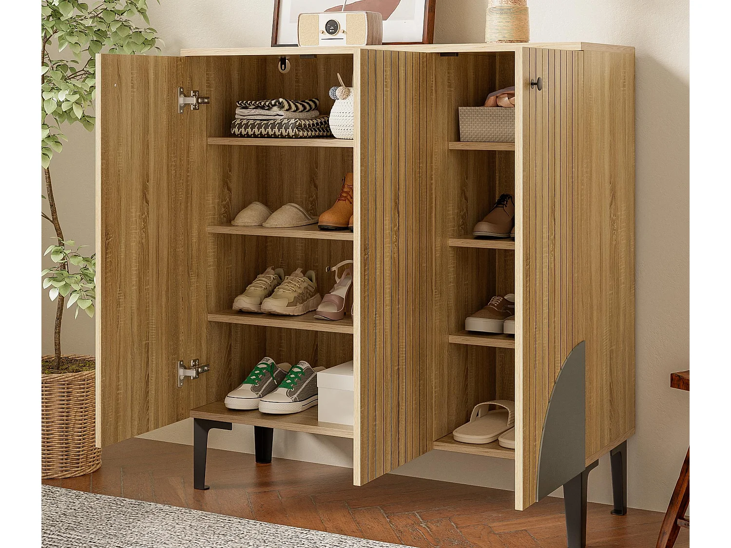 Meuble à chaussures moderne 90x32x94 cm - avec 3 portes - Étagères à plusieurs niveaux - aspect bois - Panneaux de particules - Naturel