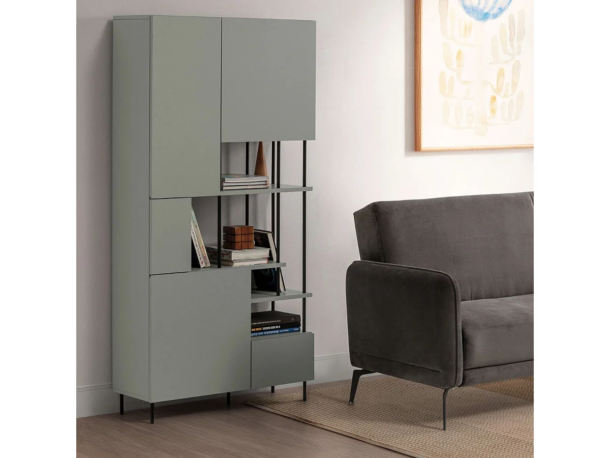 Etagère graphique et asymétrique semi-ouverte 5 portes en mélaminé vert sauge et métal noir - MANEL