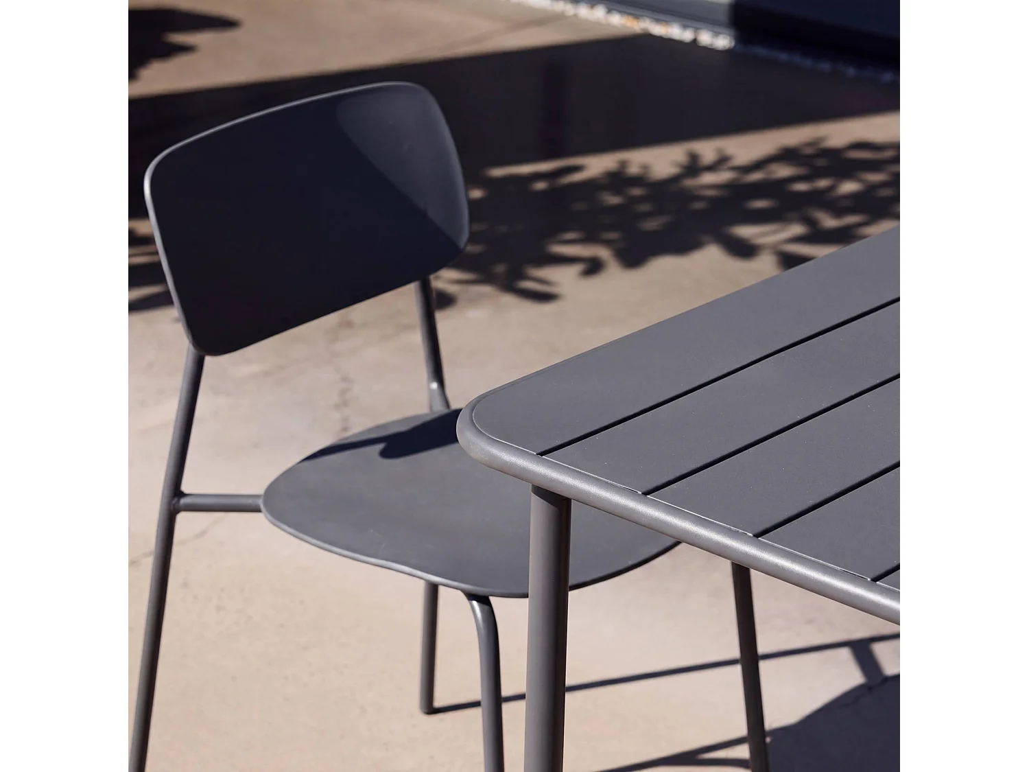 Mesa de jardín de metal con 2 sillas antracita
