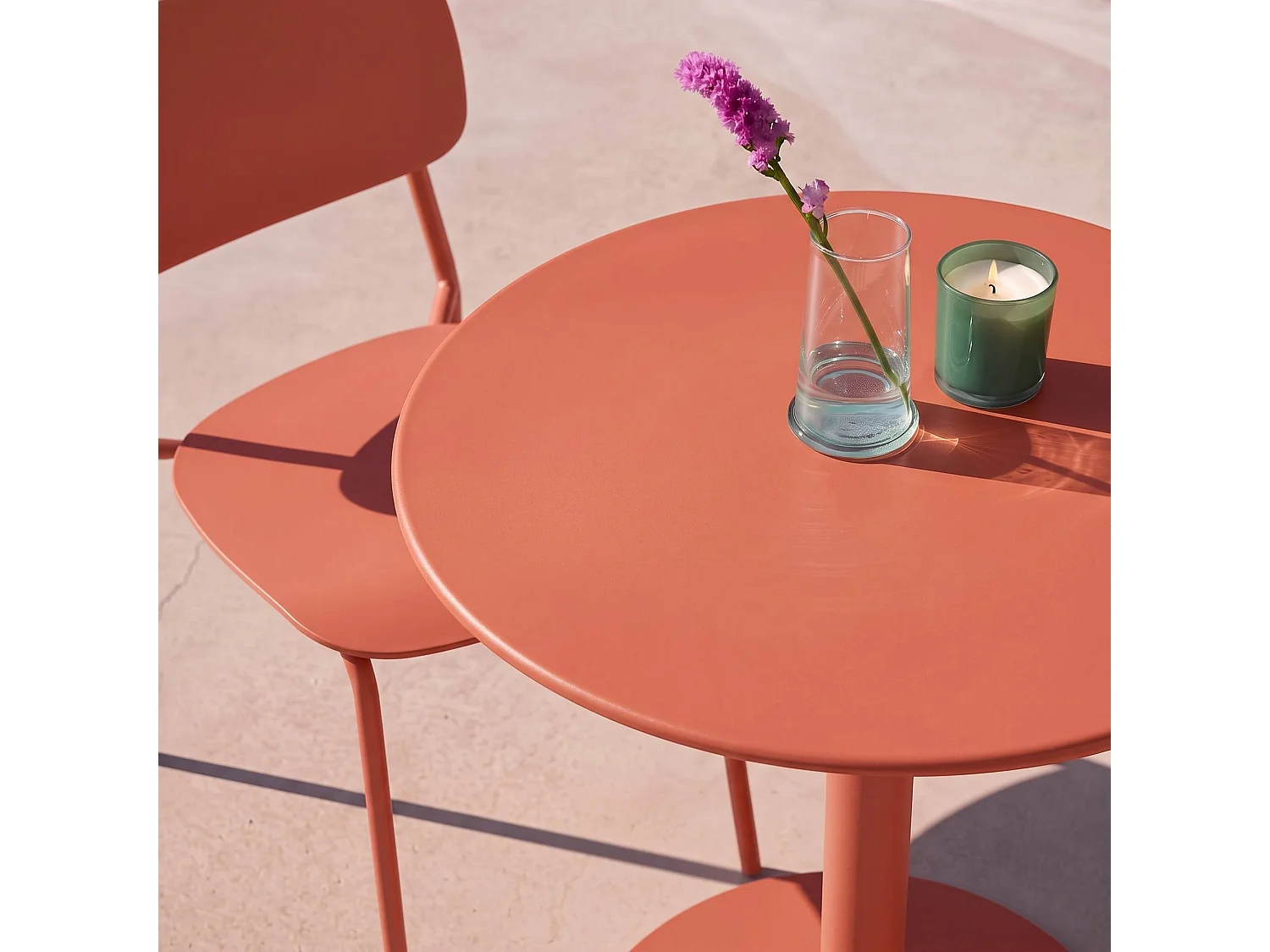 Set tavolo da giardino bistrot rotondo in acciaio con 2 sedie Terracotta - 59.5x59.5x72.5 cm