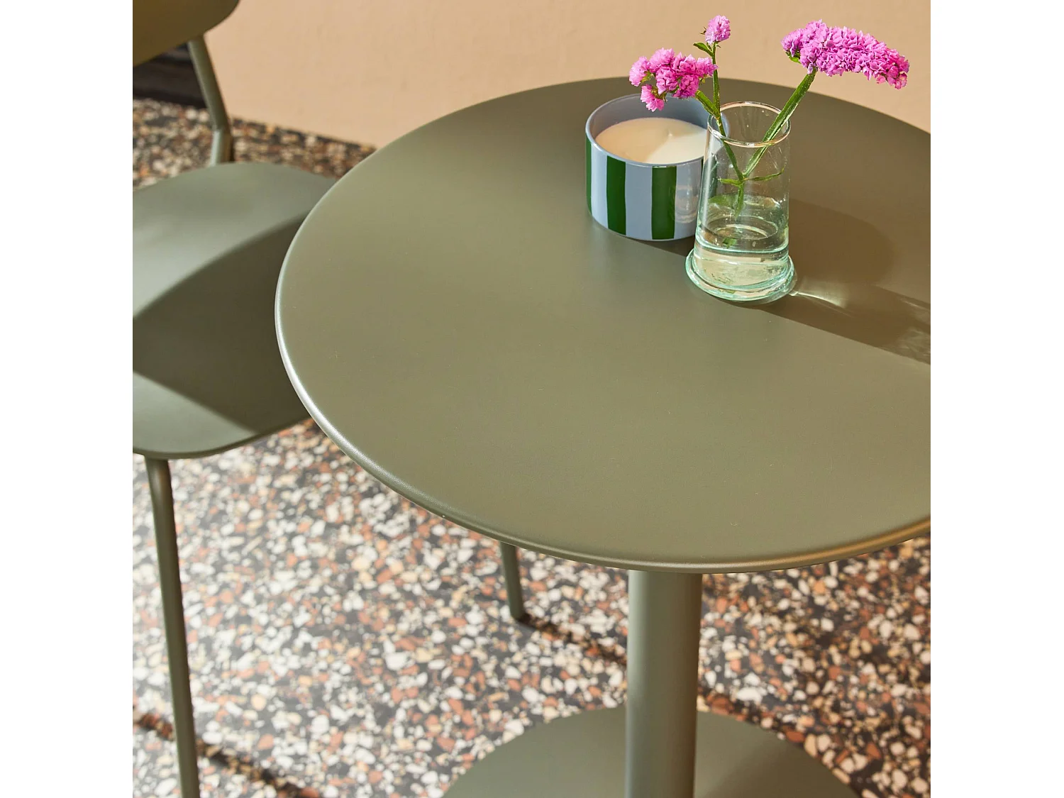 Table de jardin bistrot ronde acier + 2 assises Ø60cm kaki - Orea + Liva