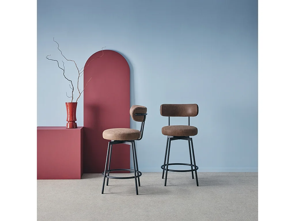 Taburete de bar asiento giratorio metal y polipiel, set de 2 marrón