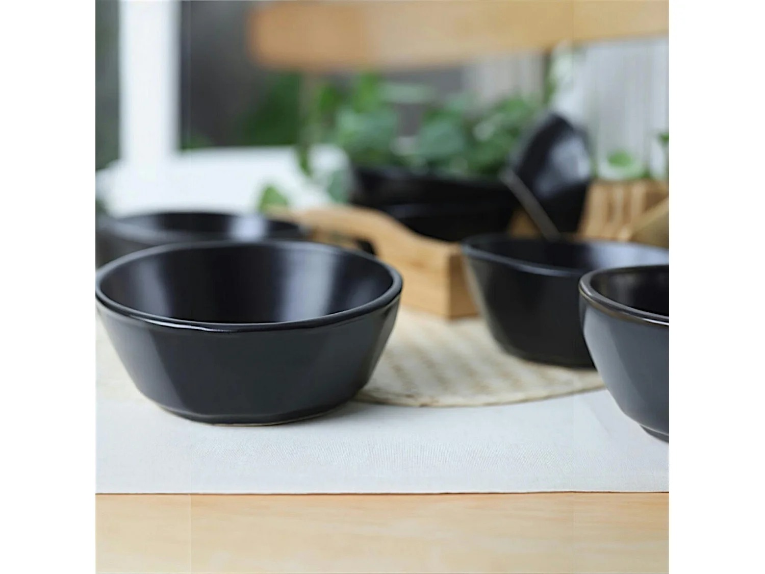 Bol apéro noir, style organique (lot de 6) EFIRA