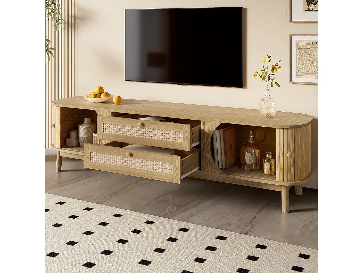 TV-Schrank – Natürlicher Holz-Blend TV-Schrank mit Türen und Schubladen. TV-Ständer mit Rattanseiten. Aufbewahrungslösung, Natürlicher Landhausstil