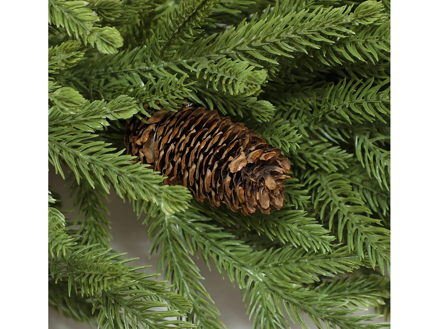 Weihnachtskranz mit Zapfen, Türkranz Künstlicher Weihnachtskranz für Tür Grün, Ø60 x 15 cm