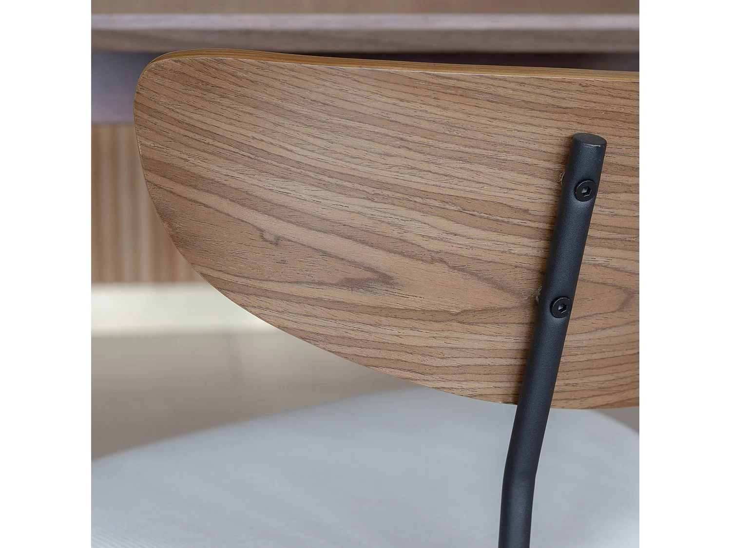 Now's Home - Ensemble Table Rectangle Effet Noyer+6 Chaises Velours Ecru/metal Riva