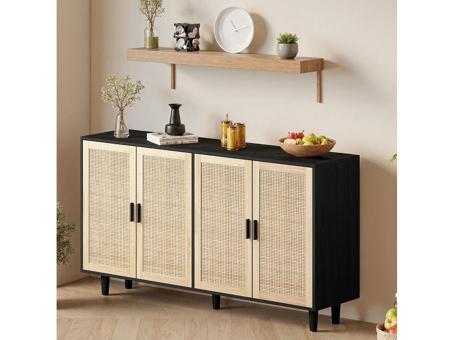 Modern dressoir met 4 rotan deuren en houten poten, keukenkast, zwart