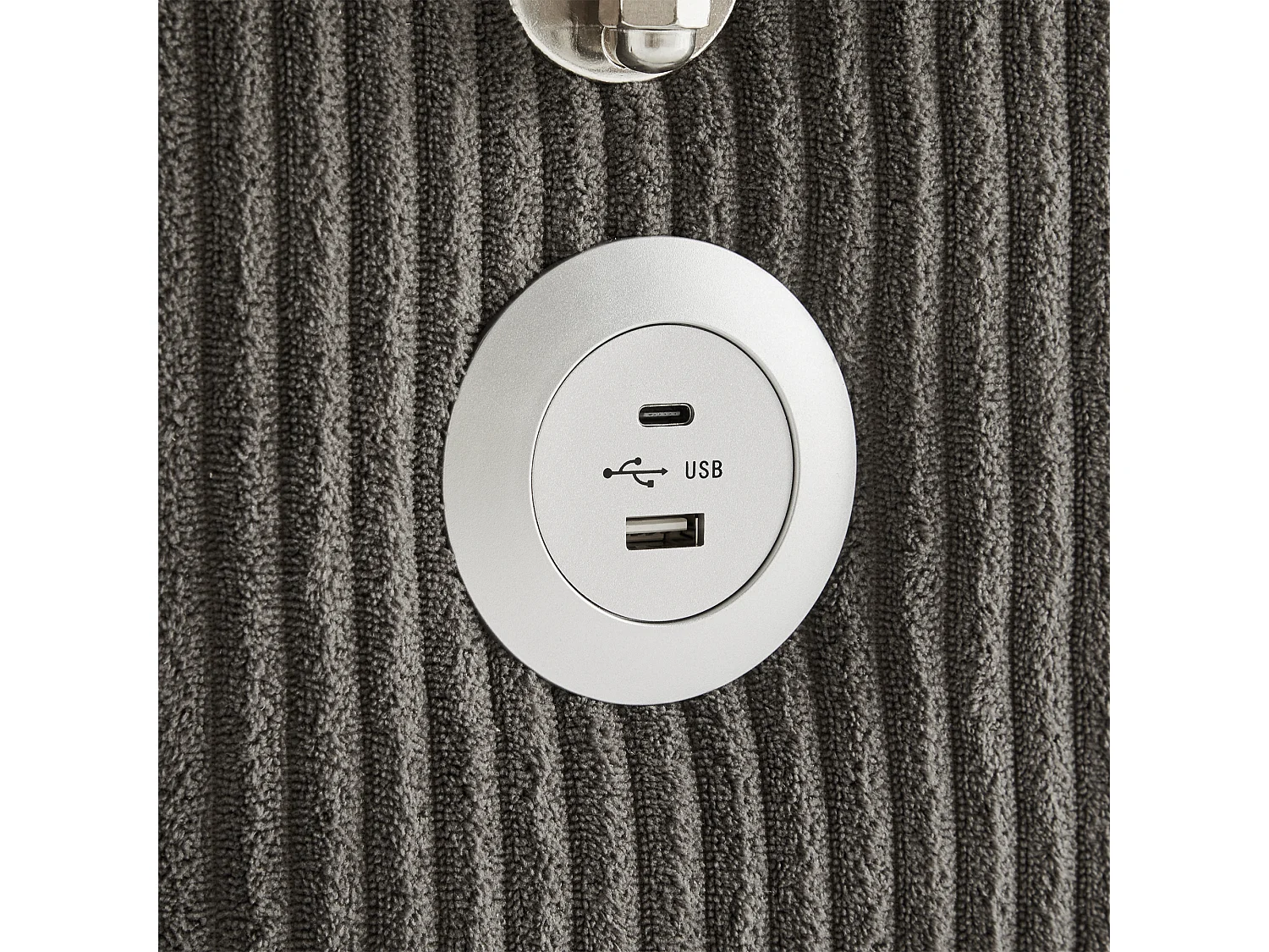 3-Sitzer-Sofa, Ecksofa mit USB-Anschluss, Handyhalter und Getränkehalter – Dunkelgrauer Cord