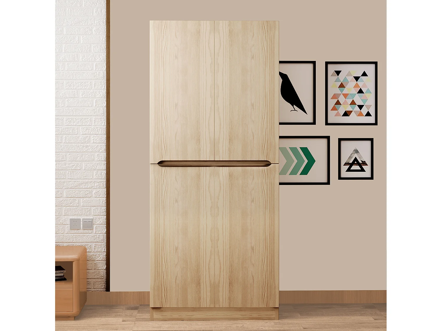 Naturfarbener Kleiderschrank mit Staufächern und Kleiderstange – 4 Türen – fürs Schlafzimmer