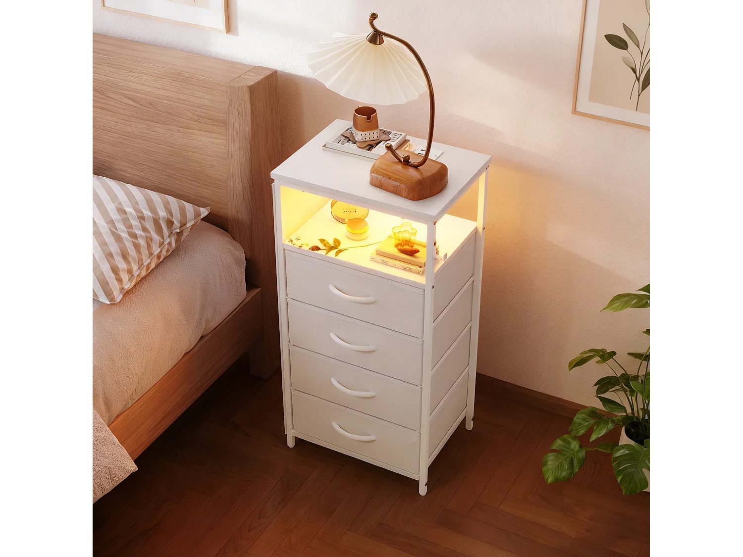 Meuble De Chevet Commode 4 Tiroirs avec LED et USB, 4 Poches latérales et crochets en 2 forme de L,Table de Nuit Moderne pour Chambre à Coucher, Beige