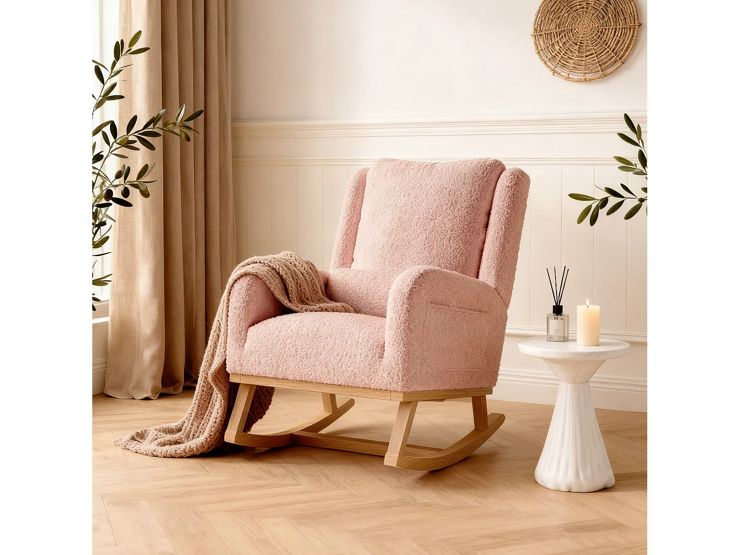 Fauteuil à bascule en Tissu velours Teddy - fauteuil de relaxation - avec 2 poches latérales et pieds en bois - style scandinave - rose