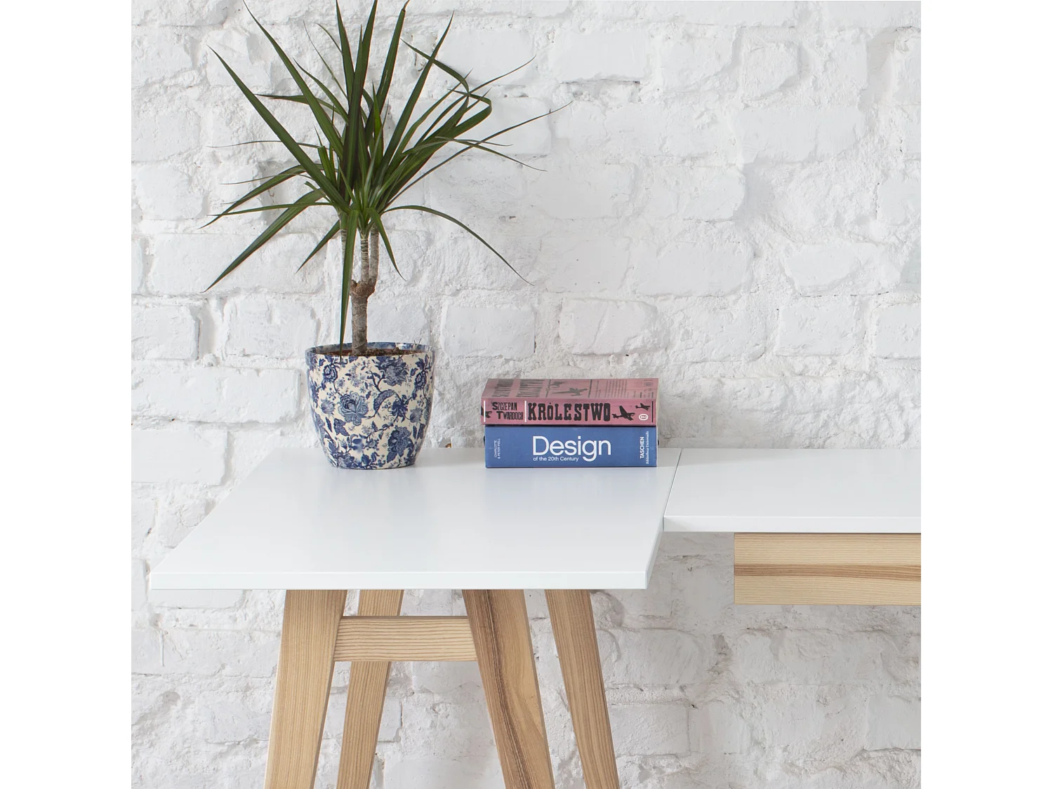 Bureau d'angle avec tiroir 115 x 85 cm Luka Bleu Doux | Pieds en frêne | Côté gauche