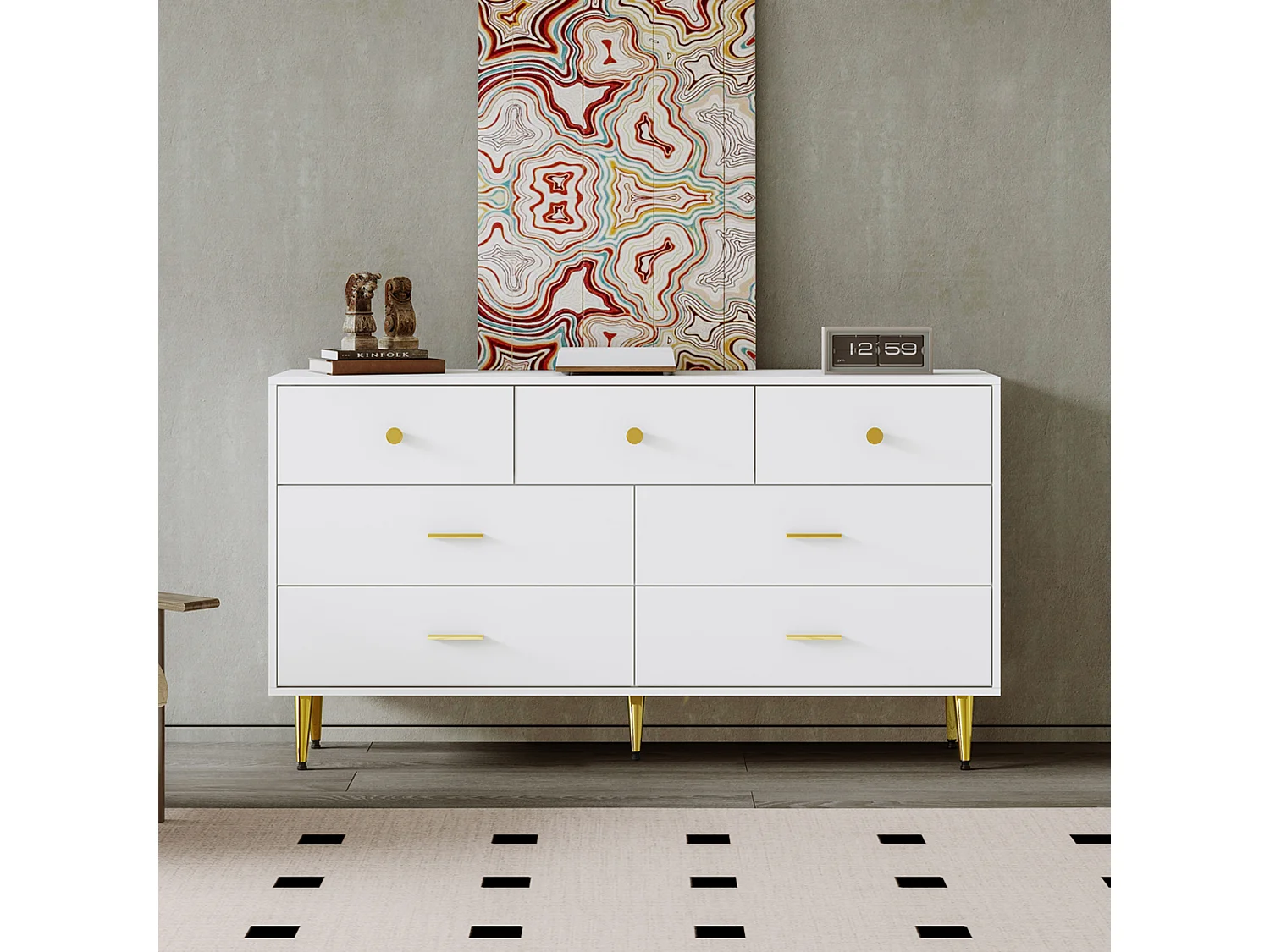 Commode avec 7 tiroirs - Poignées et pieds dorés - Bois blanc