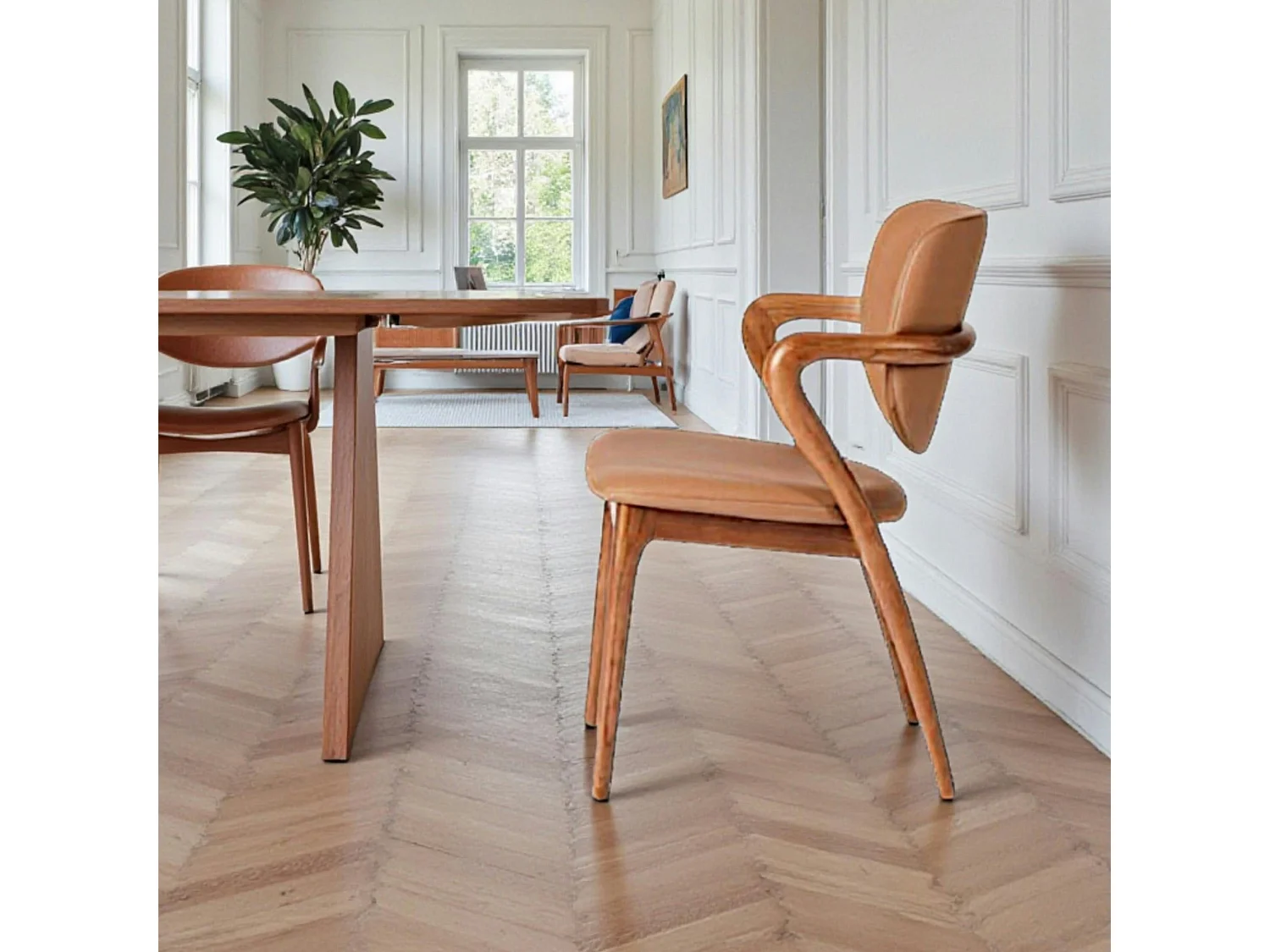 Chaise en cuir marron, accoudoirs bois brun ALDER