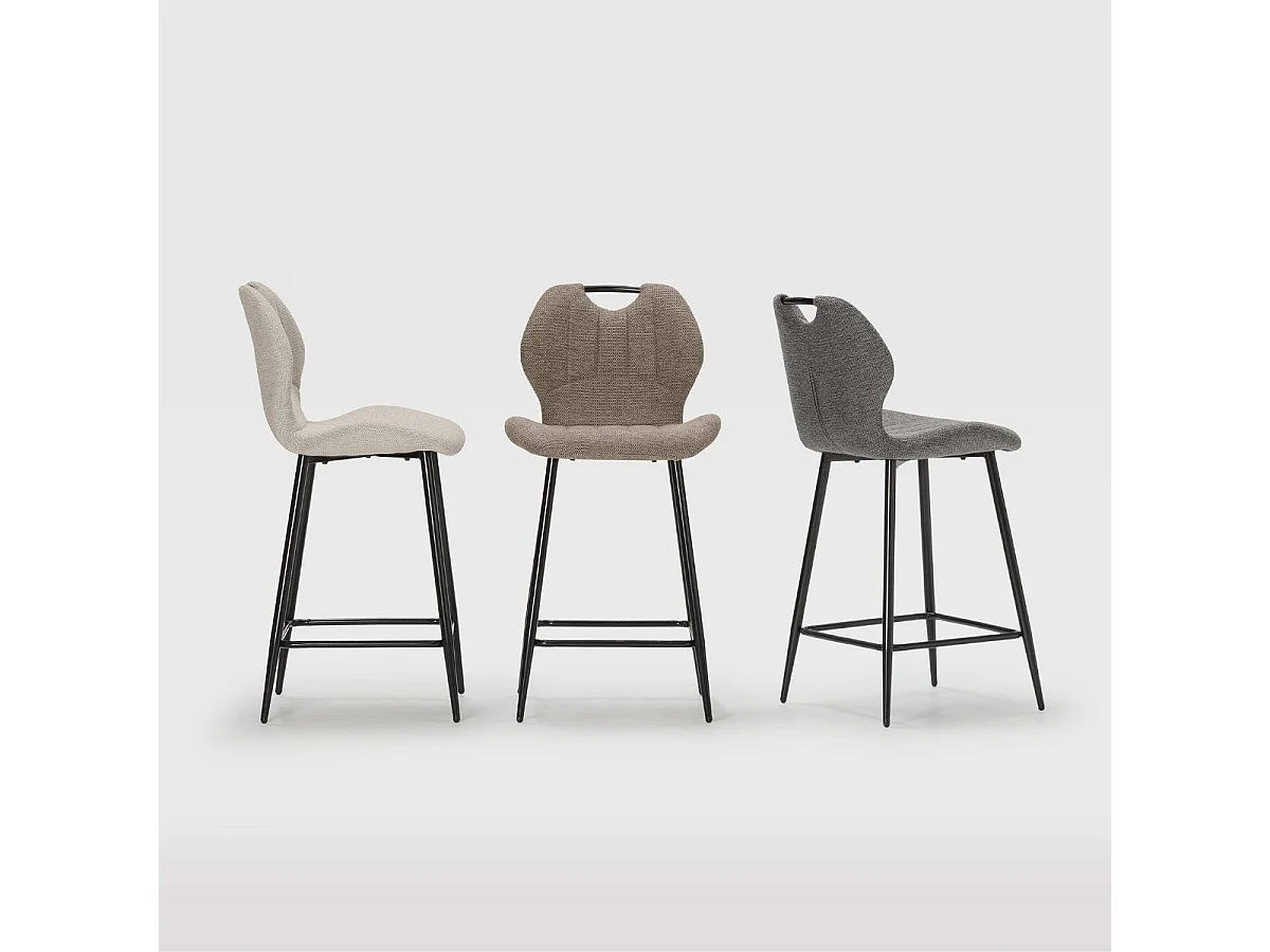 Lot de 2 tabourets de bar en tissu polyester maillé brun avec poignée et pieds en métal laqué noir - MILDA