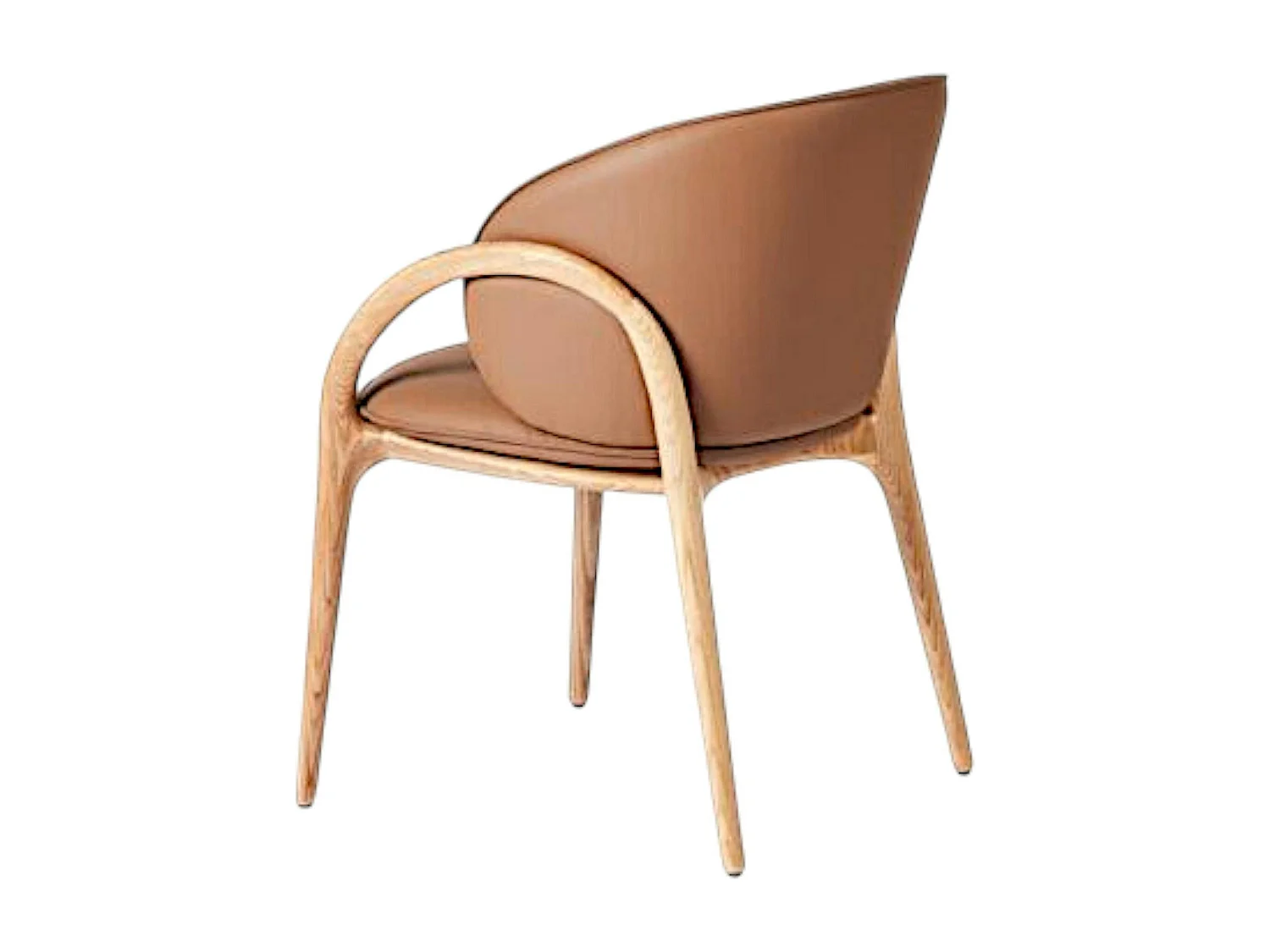 Chaise en cuir marron dos rond accoudoirs bois clair ALDER