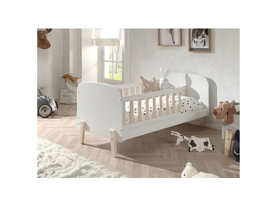 Kinderbed 70x140 cm wit gelakt hout en lichte massief grenen poten Kiddy