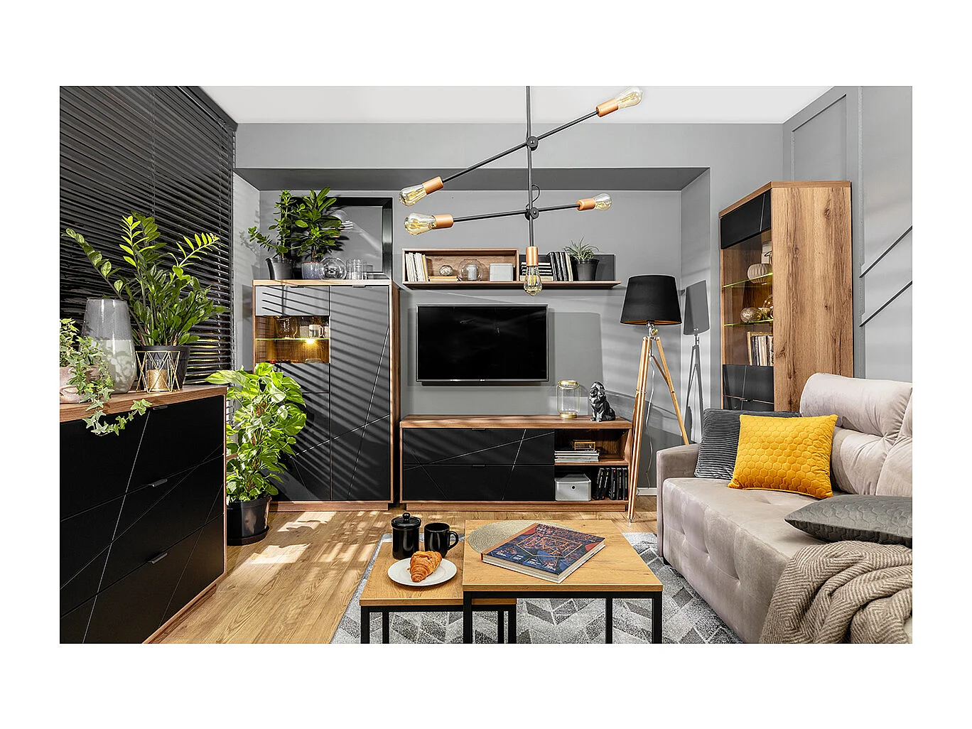 TV-Möbel mit 2 Schubladen 2 Nischen 156 cm Sven Schwarz und Holz