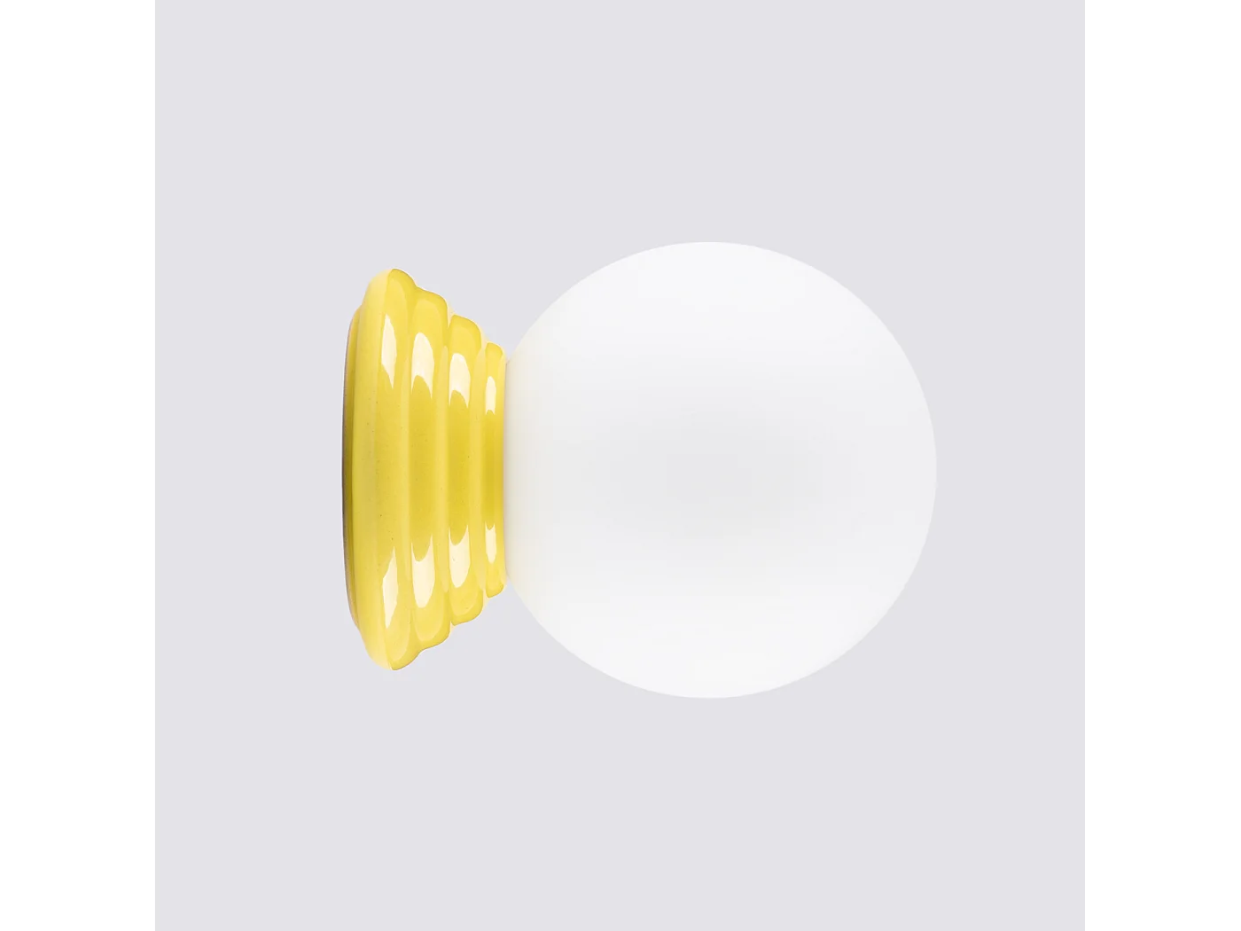 Applique minimaliste en céramique émaillée/verre - 1 sources lumineuses - L.12 x H.12 cm - jaune