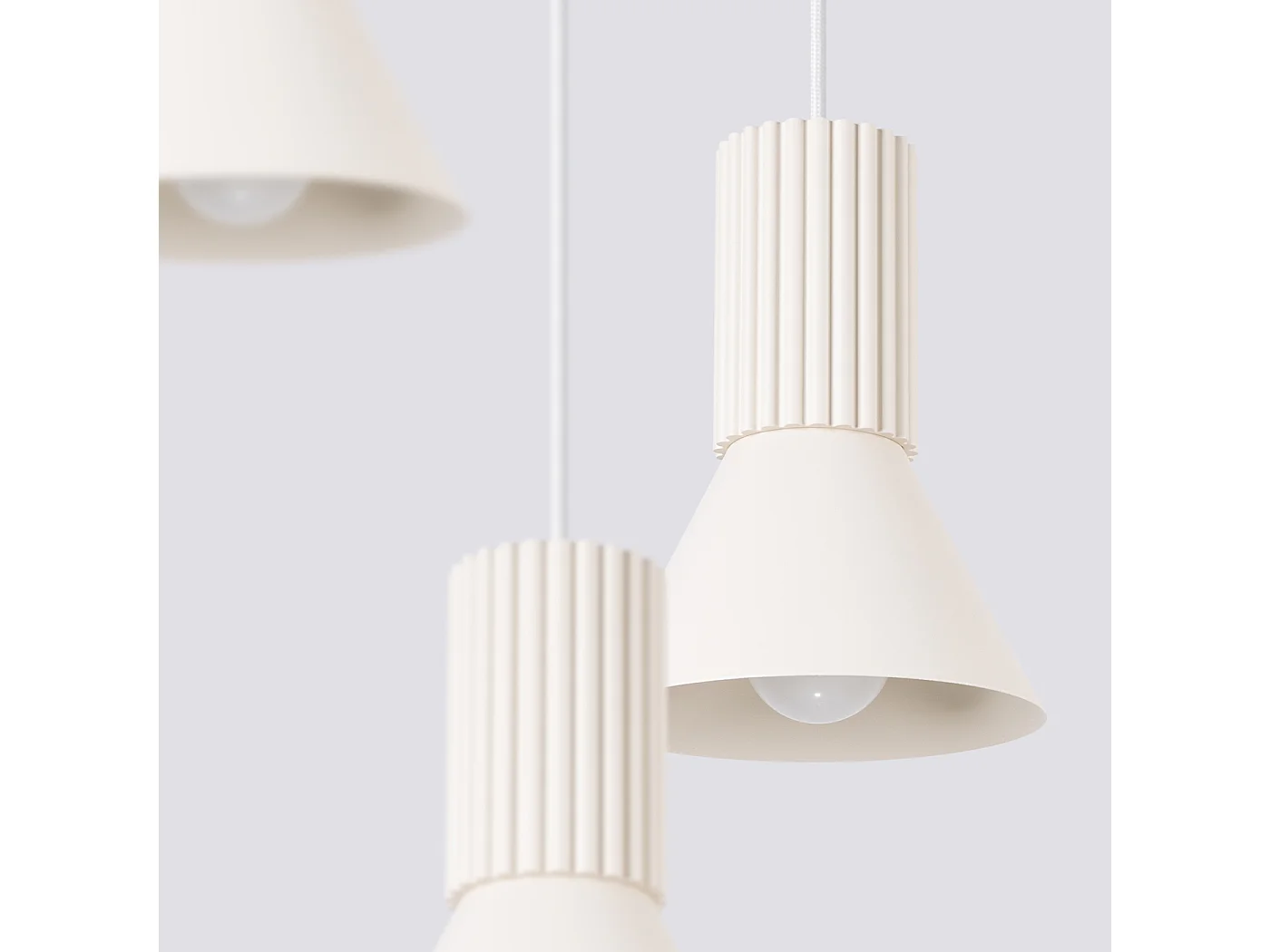 Lampe suspendue grenier en acier/aluminium - 3 sources lumineuses - L.30 x H.120 cm - beige