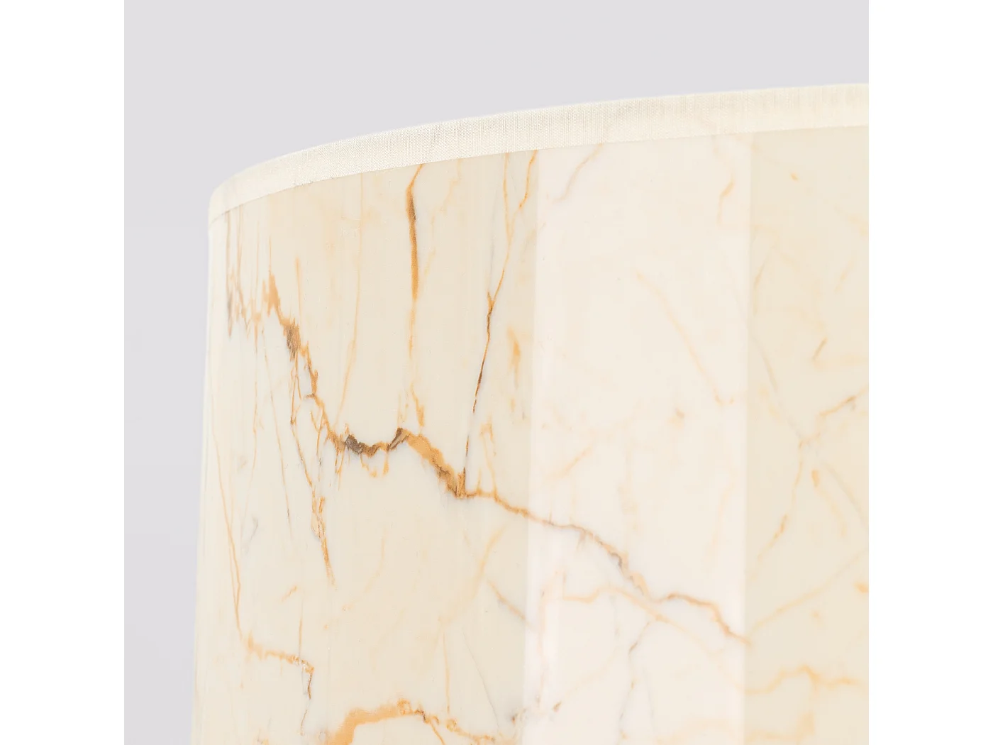 Lampe suspendue minimaliste en PVC - 1 sources lumineuses - L.40 x H.137 cm - marbre beige/noir