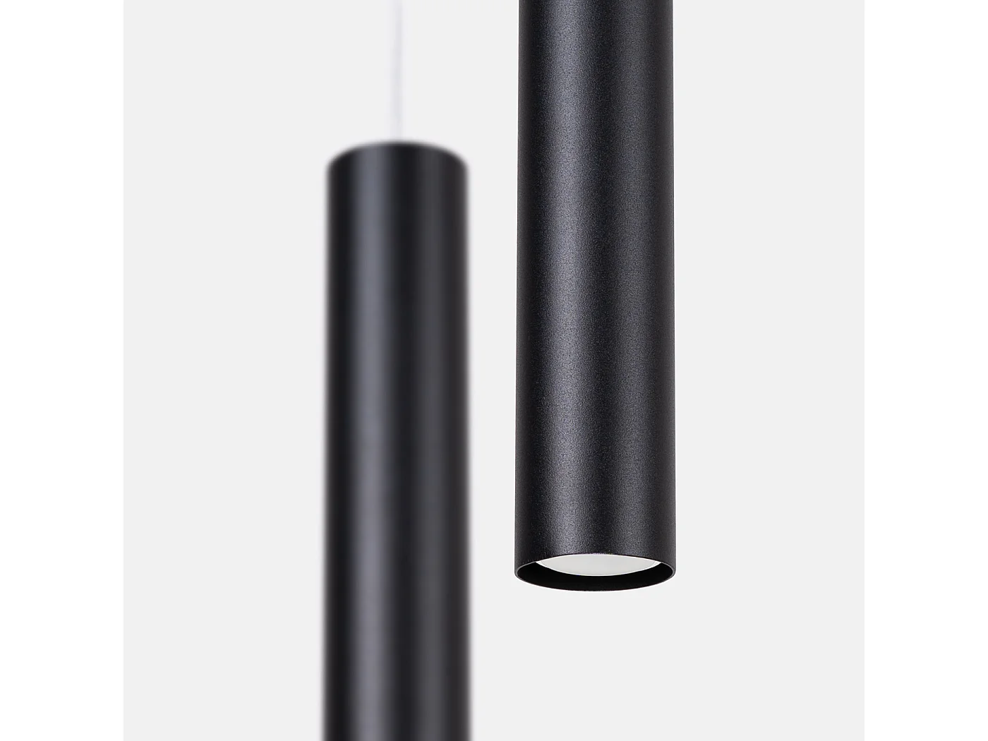 Lámpara colgante Lagos moderno de acero - 2 fuentes luminosas - L.15 x A.118 cm - negro