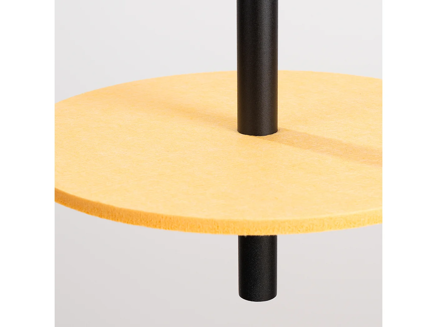 Lampe suspendue moderne en feutre/acier - 1 sources lumineuses - L.30 x H.126 cm - jaune/noir