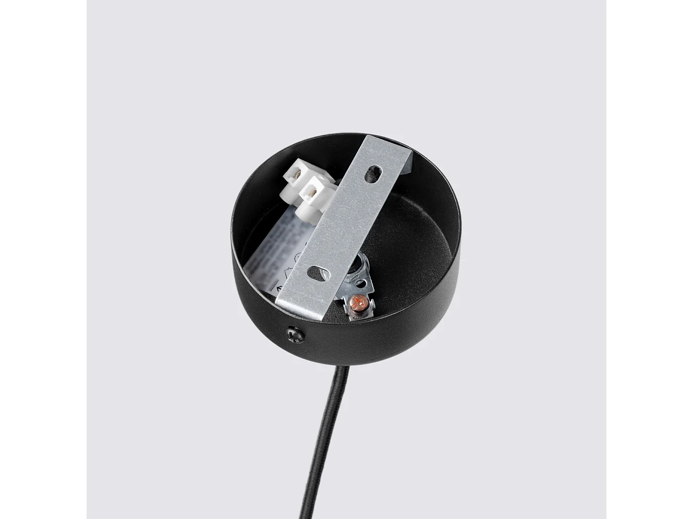 Lampe suspendue moderne en feutre/acier - 1 sources lumineuses - L.30 x H.126 cm - bleu marine/noir