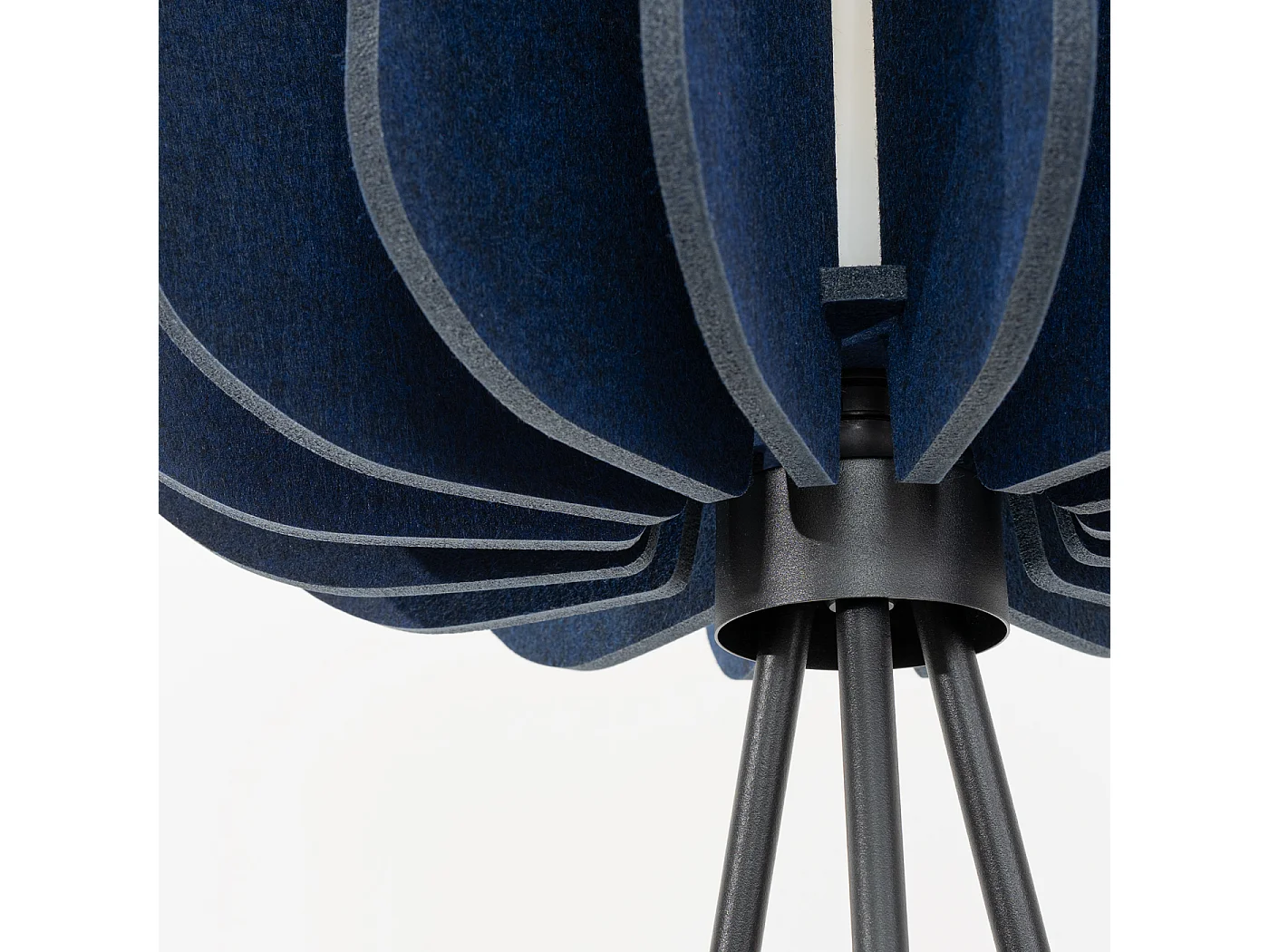 Lámpara de pie Mula moderno de fieltro/acero - 1 fuentes luminosas - L.45 x A.134 cm - azul marino/negro