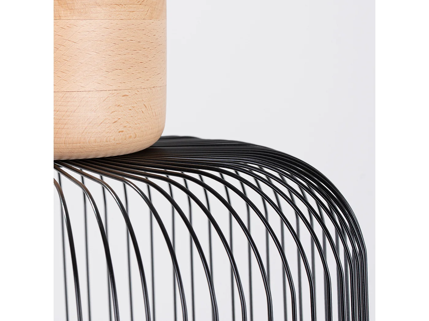 Candeeiro suspenso Gabbia industrial, aço/madeira - 1 lichtbronnen - L.35 x H.183 cm - madeira preta/natural