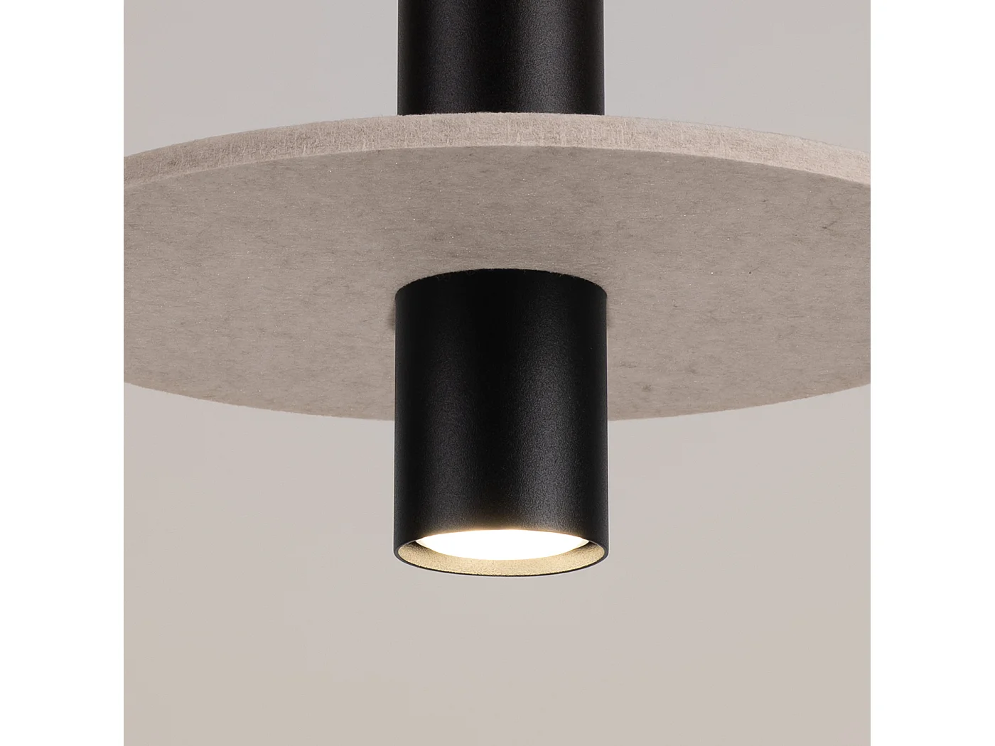 Lámpara colgante Pelta moderno de fieltro/acero - 1 fuentes luminosas - L.30 x A.126 cm - beige/negro