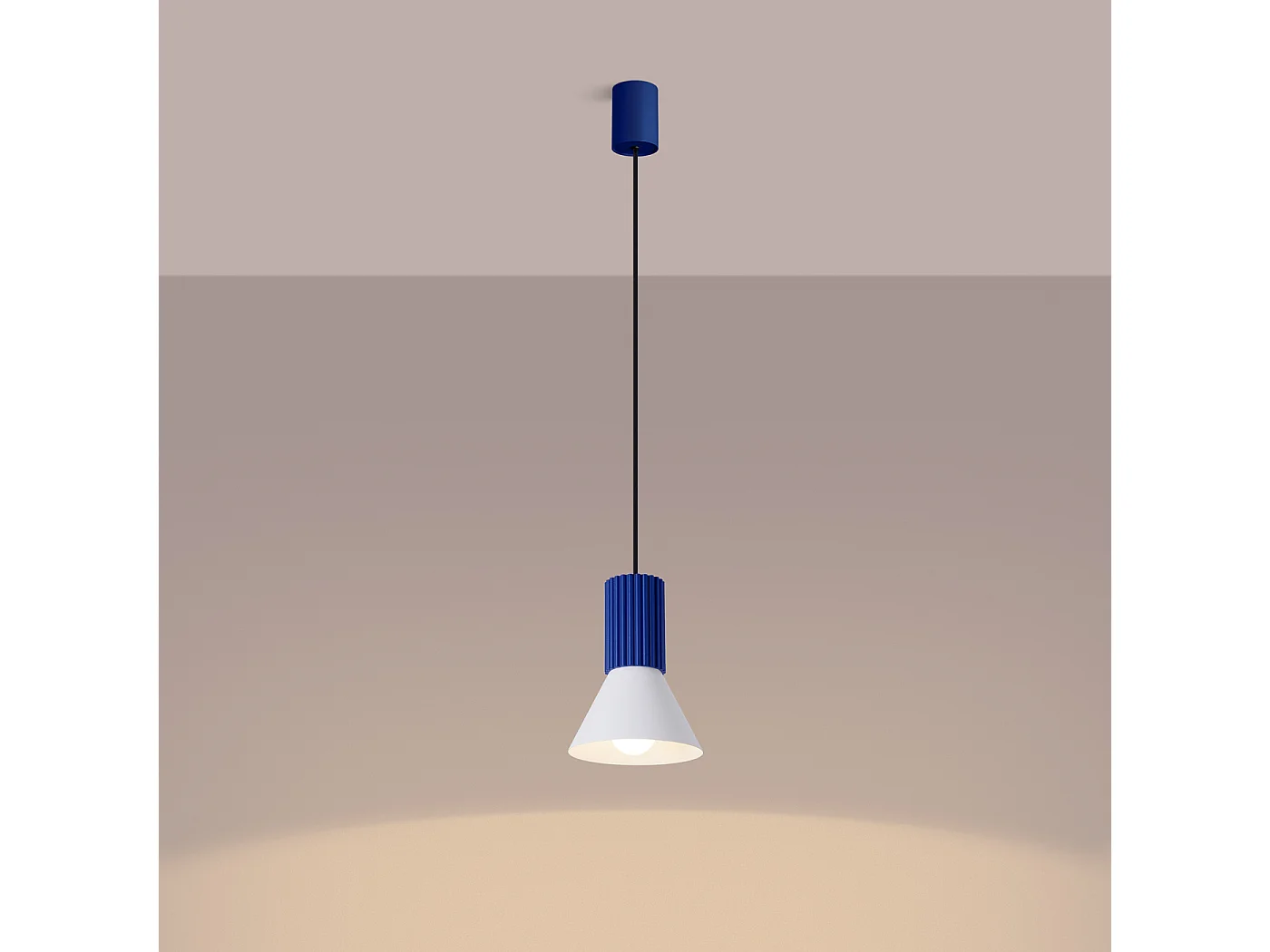 Hängelampe Estria Dachboden aus  Stahl/Aluminium - 1 lichtquellen - L.14 x H. cm - Weiß/Ultramarin