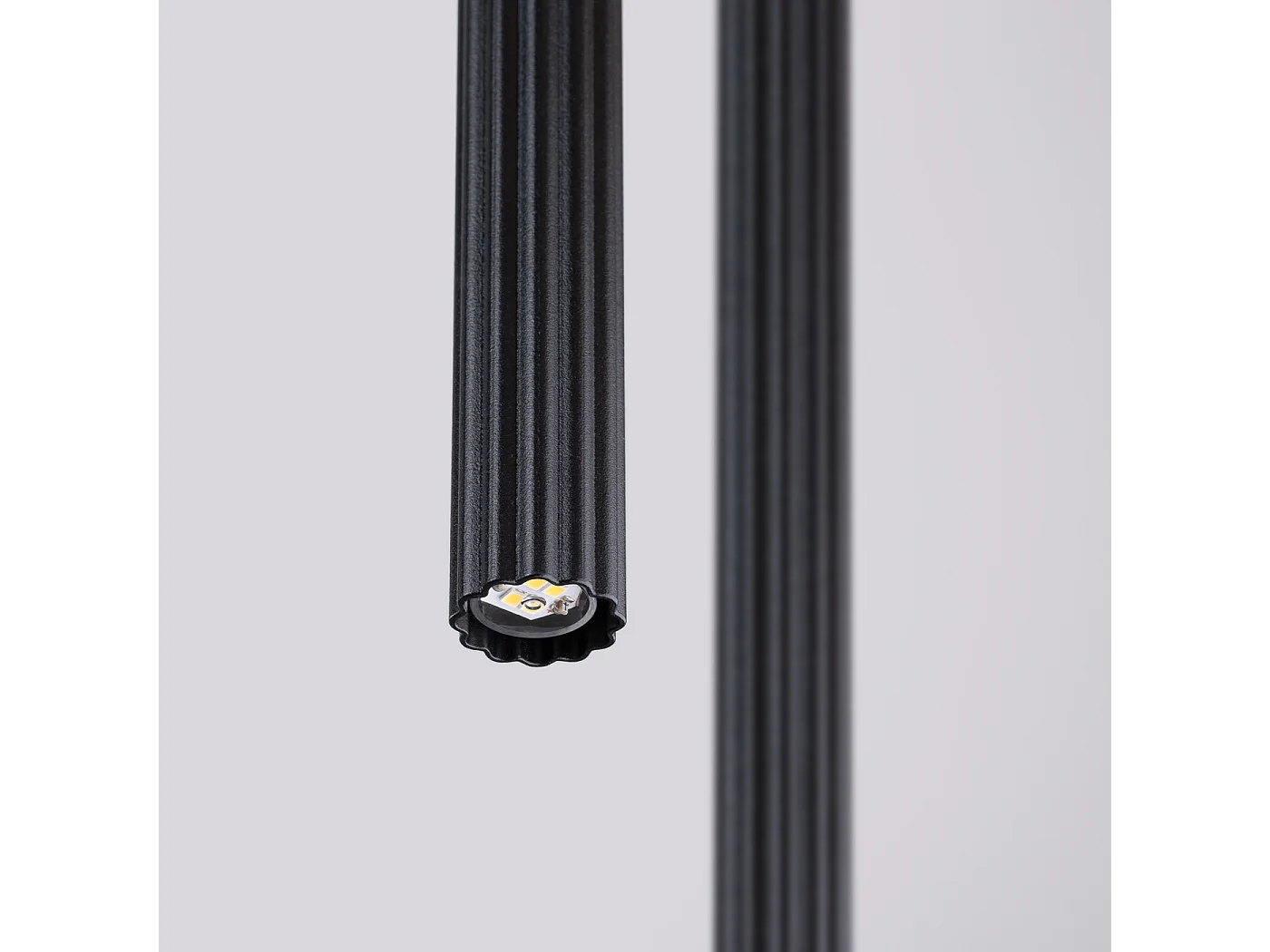 Lámpara colgante Arche moderno de acero - 2 fuentes luminosas - L.15 x A.118 cm - negro