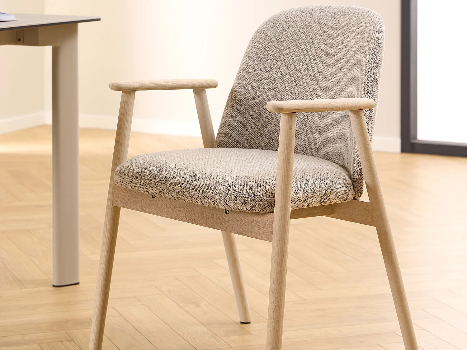 2x Chaise Ligna en bois de chêne avec accoudoirs, Beige 60