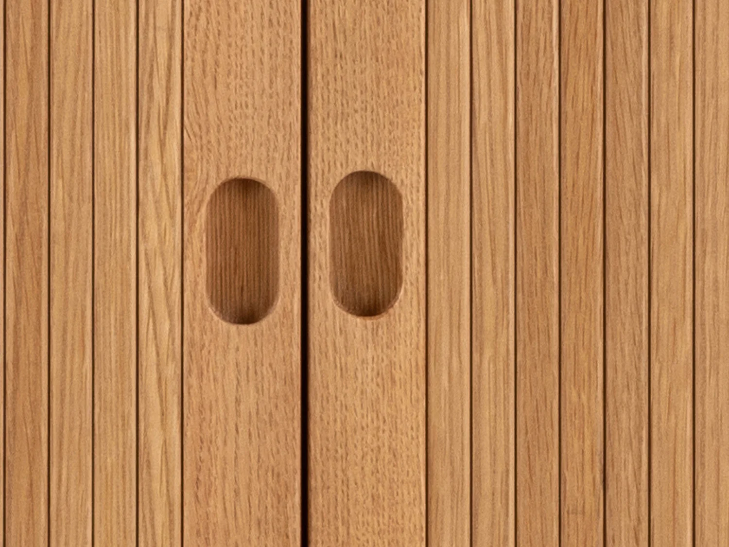 Komoda Ligna 145x80 z drzwiami lamelowymi, kolor Oak lacquered