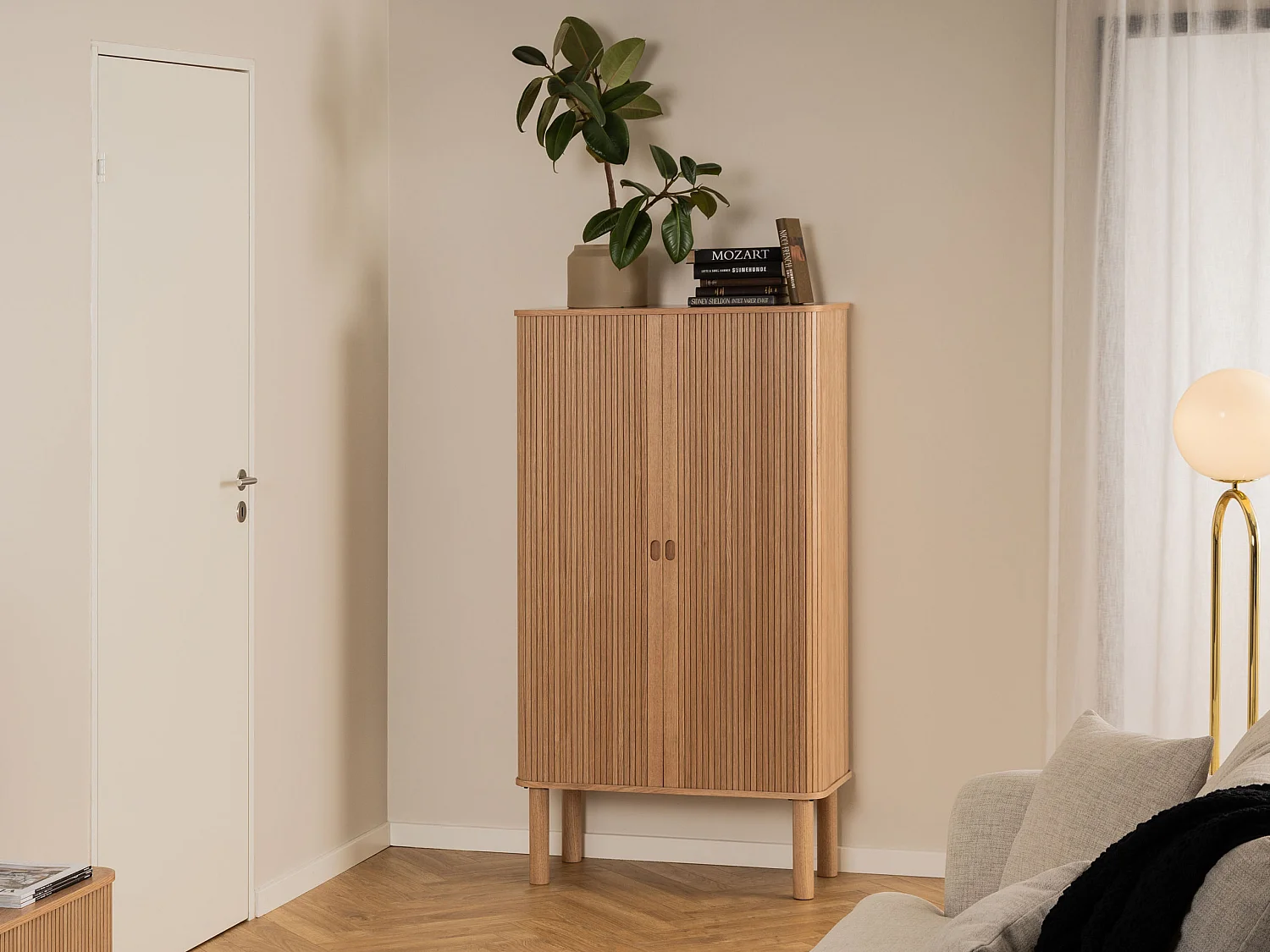 Komoda Ligna 145x80 z drzwiami lamelowymi, kolor Oak lacquered