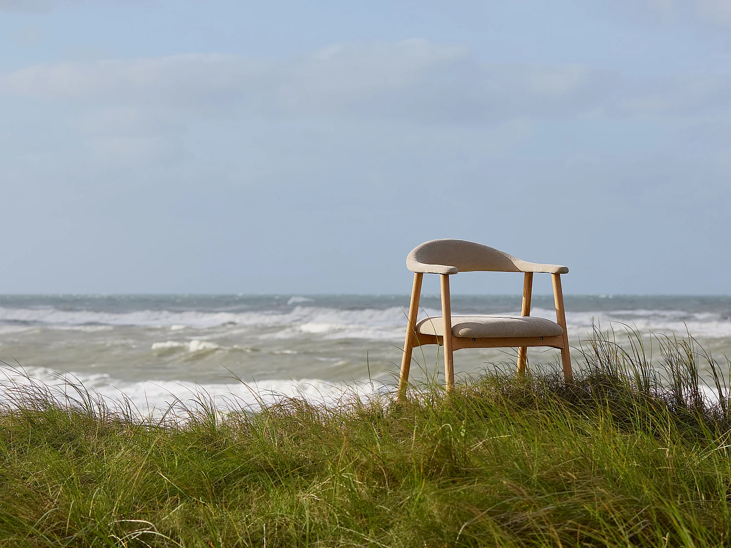 2x Krzesło dębowe Scandi line z podłokietnikami, tapicerowane Danny beige 3