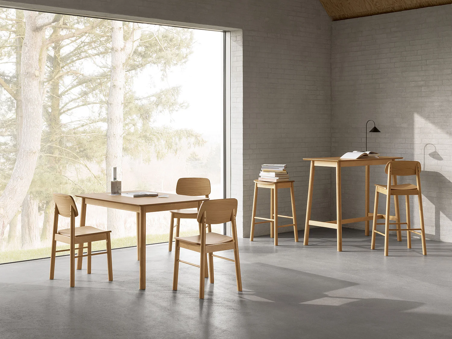 Set aus Tisch und 4 Stühlen Hikari 120x80, Kautschukholz